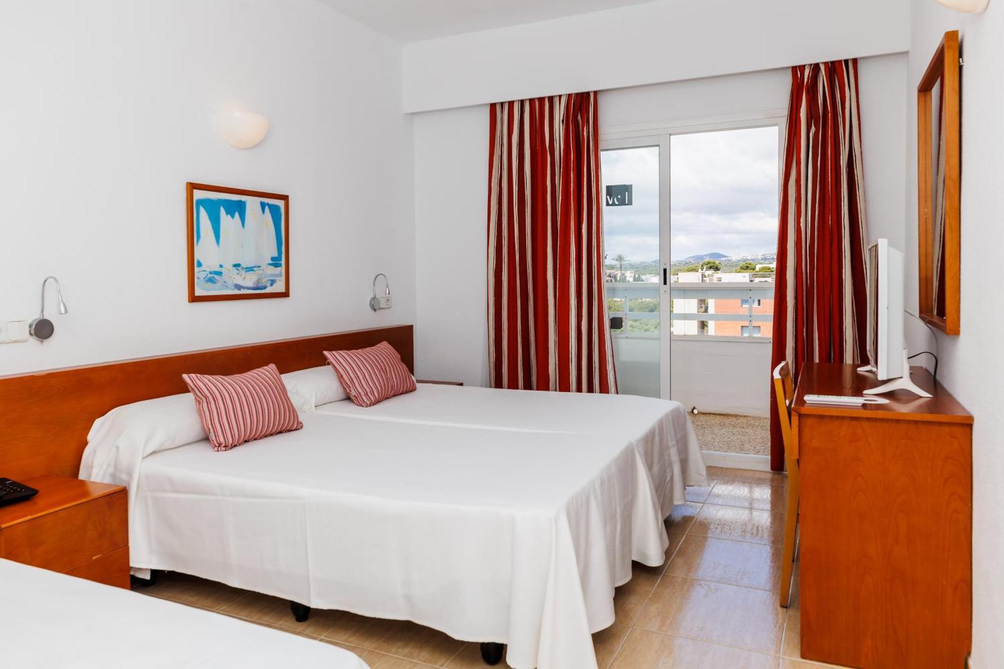 Hotel Bellevue Belsana à Portocolom  Extérieur photo