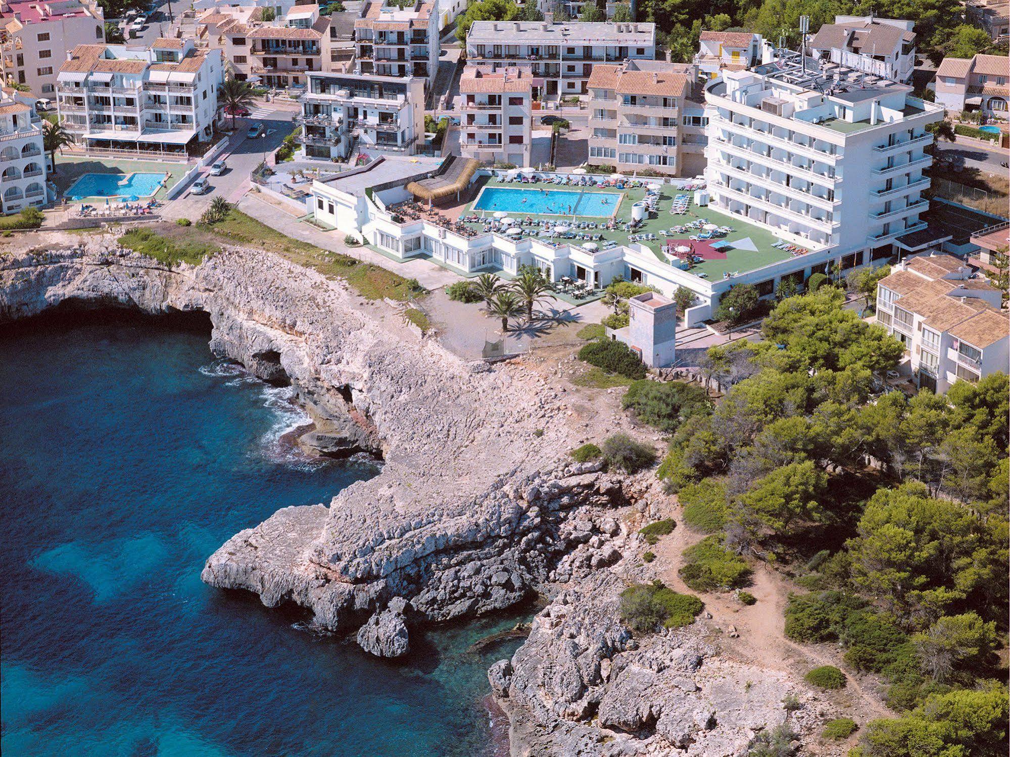 Hotel Bellevue Belsana à Portocolom  Extérieur photo